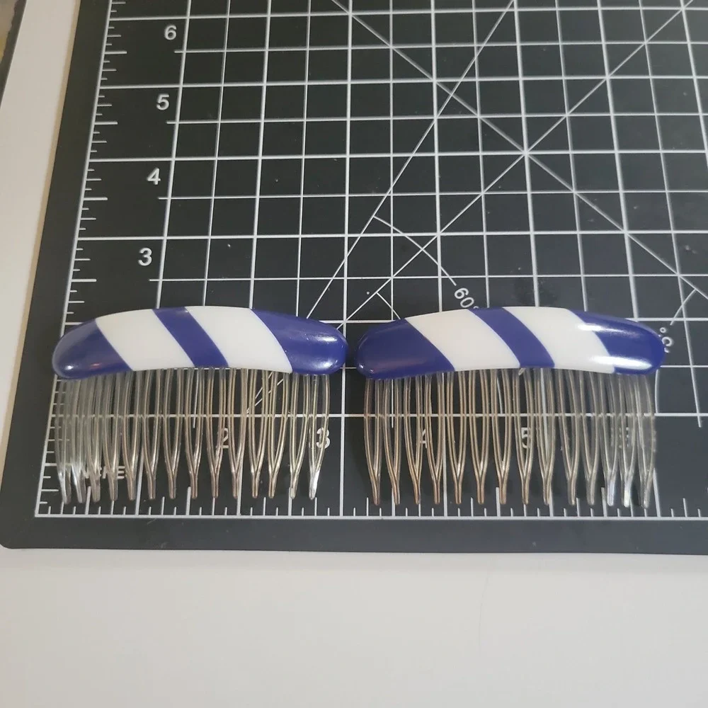 Vintage Made in USA Hair Side Combs Set of 2 Gold Silver Blue White Striped‎